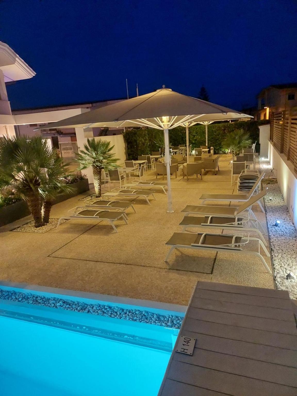 Hotel Nettuno Cala Gonone Luaran gambar